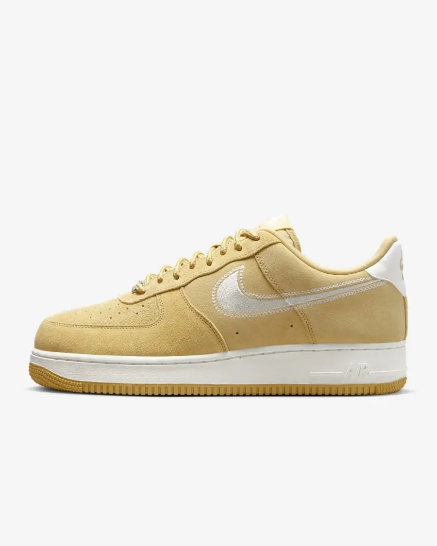 Кросівки Nike Air Force 1 '07 LV8 HJ4465-700