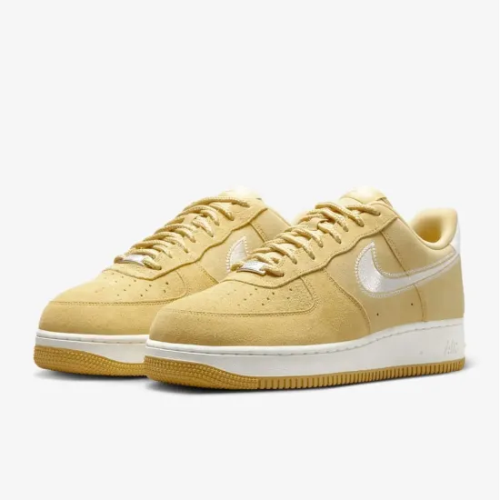 Кросівки Nike Air Force 1 '07 LV8 HJ4465-700