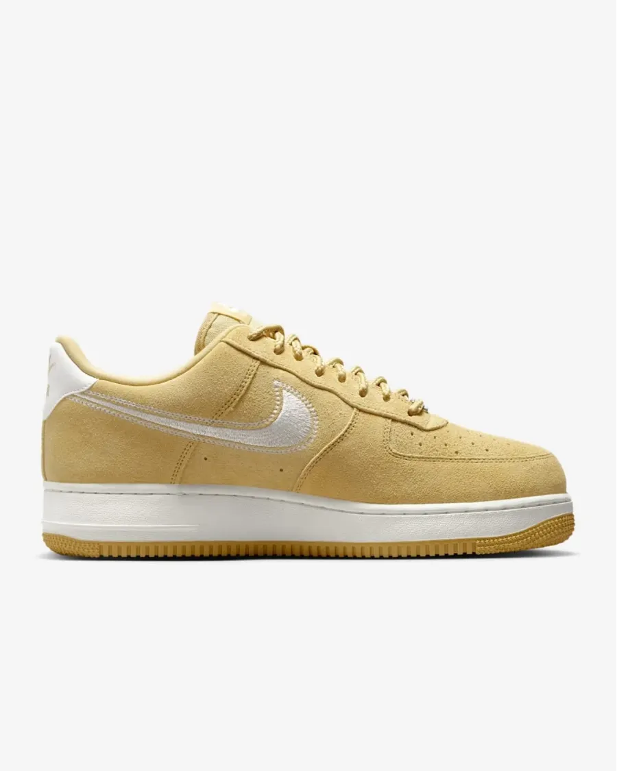 Кросівки Nike Air Force 1 '07 LV8 HJ4465-700