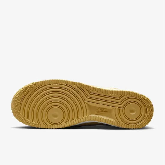 Кросівки Nike Air Force 1 '07 LV8 HJ4465-700