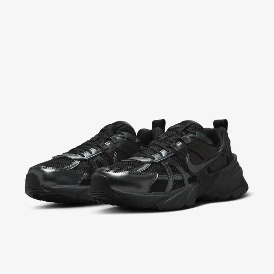 Кросівки Nike V2K Run HJ4497-001