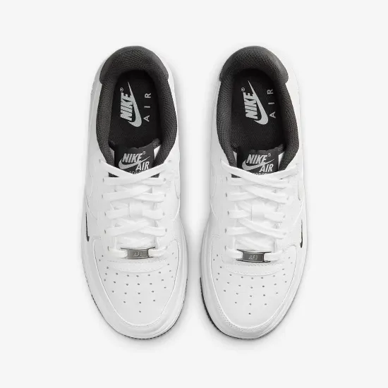 Кросівки Nike Air Force 1 LV8 HJ4560-100