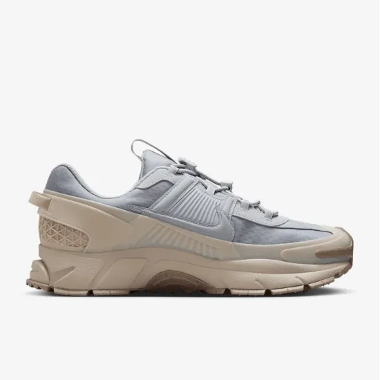 Кросівки Nike Zoom Vomero 5 Roam HJ4646-001