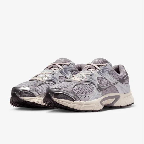 Кросівки Nike V5 RNR HJ5228-003