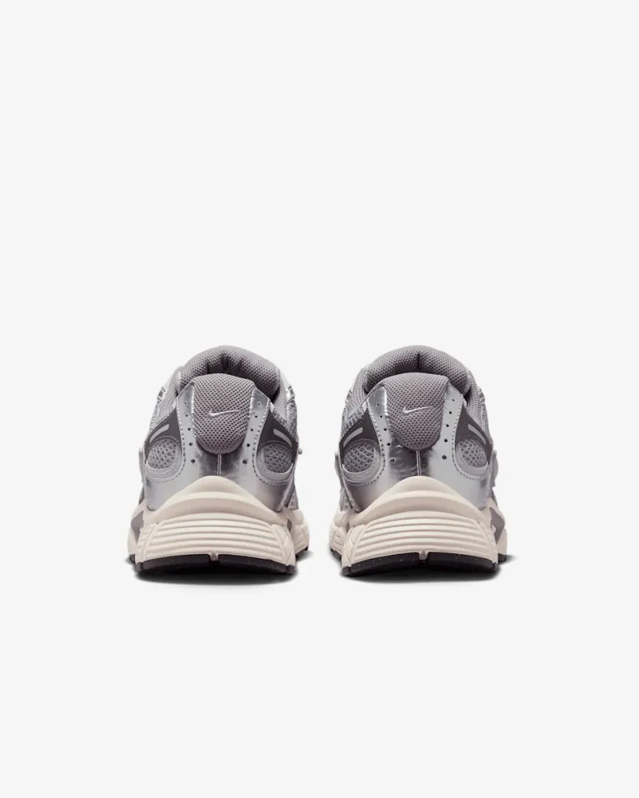 Кросівки Nike V5 RNR HJ5228-003