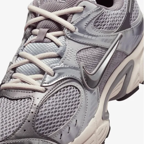 Кросівки Nike V5 RNR HJ5228-003