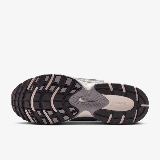 Кросівки Nike V5 RNR HJ5228-003