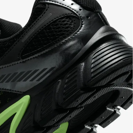 Кросівки Nike V5 RNR HJ5228-005