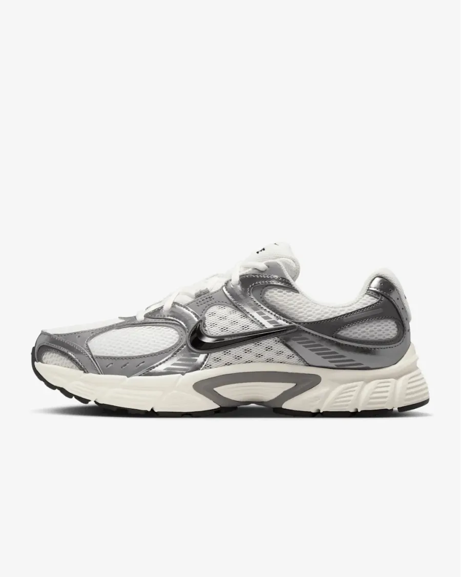 Кросівки Nike V5 RNR HJ5228-009