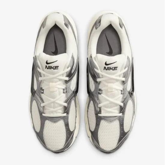 Кросівки Nike V5 RNR HJ5228-009