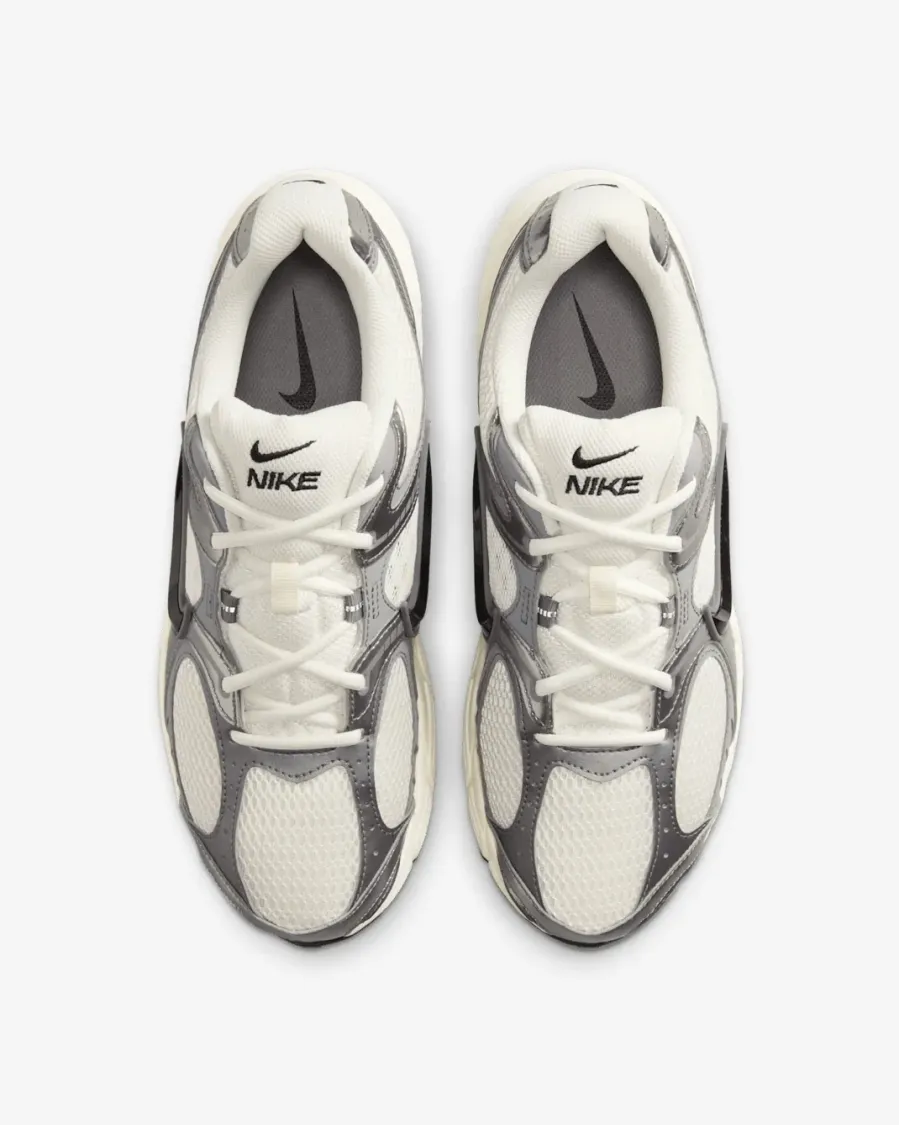 Кросівки Nike V5 RNR HJ5228-009