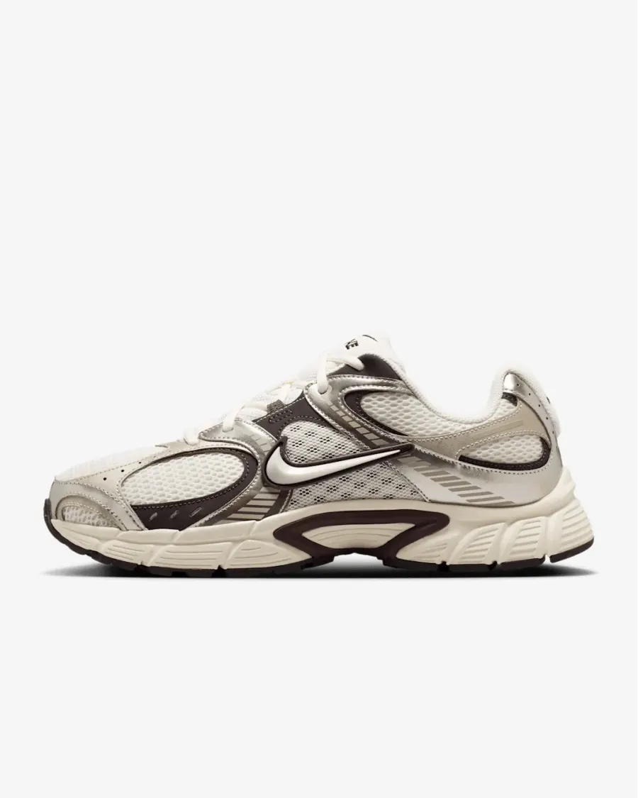 Кросівки Nike V5 RNR HJ5228-011