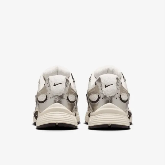 Кросівки Nike V5 RNR HJ5228-011