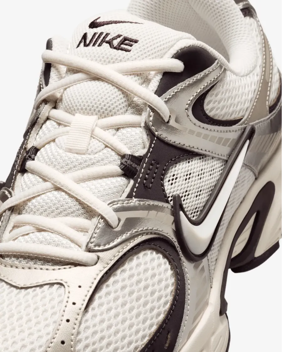Кросівки Nike V5 RNR HJ5228-011