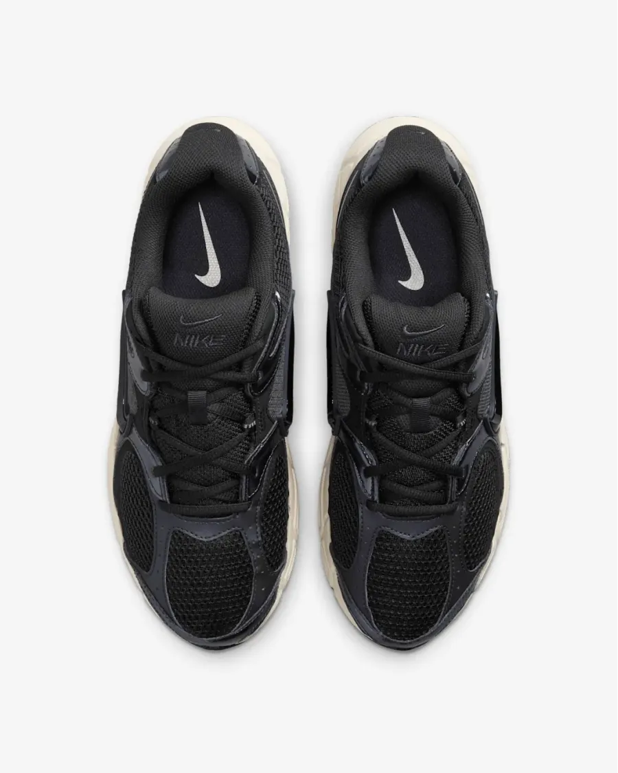 Кросівки Nike V5 RNR HJ5228-013