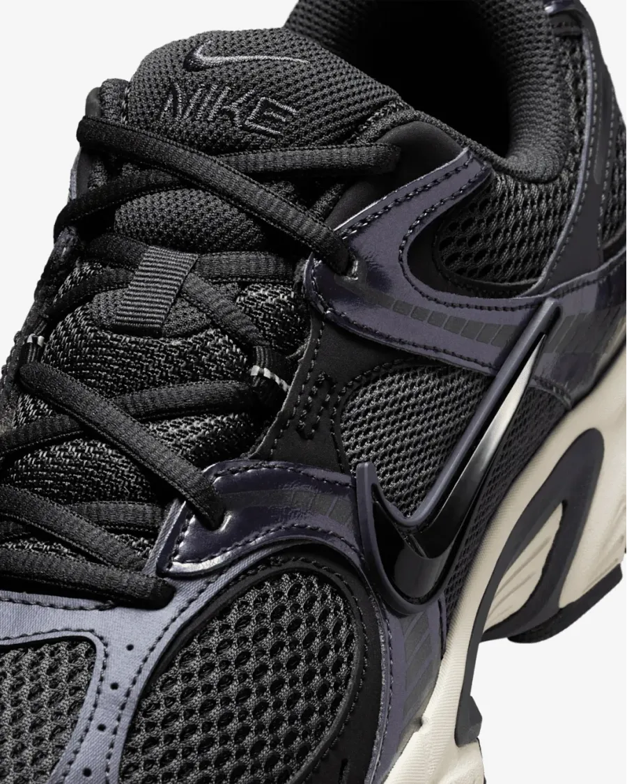 Кросівки Nike V5 RNR HJ5228-013