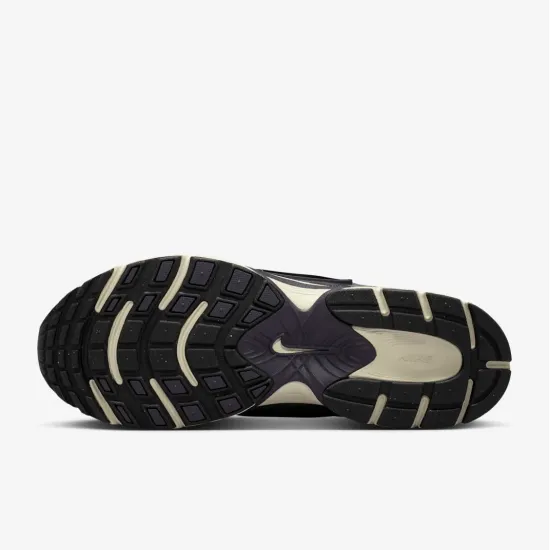 Кросівки Nike V5 RNR HJ5228-013