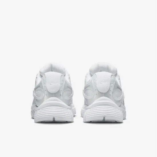 Кросівки Nike V5 RNR HJ5228-101