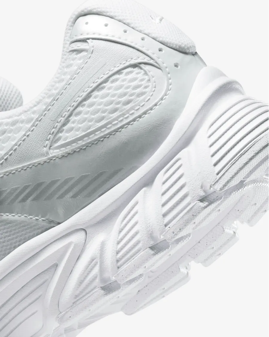 Кросівки Nike V5 RNR HJ5228-101