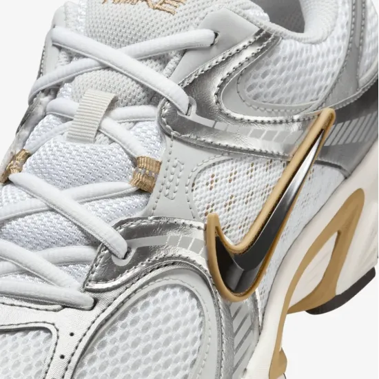 Кросівки Nike V5 RNR HJ5228-102