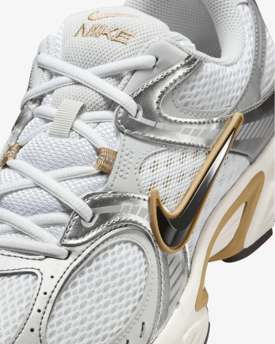 Кросівки Nike V5 RNR HJ5228-102