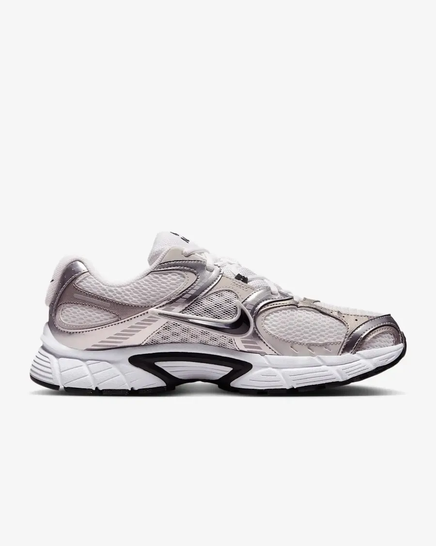Кросівки Nike V5 RNR HJ5228-104
