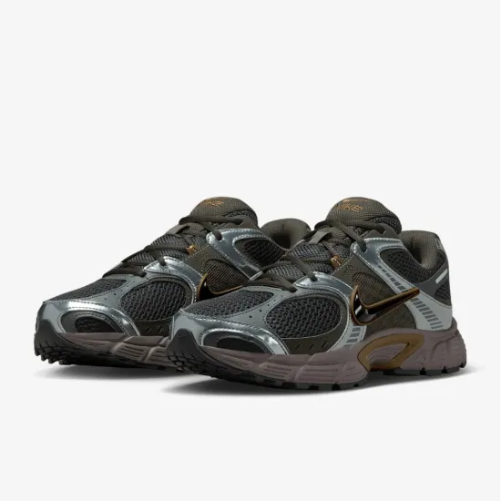Кросівки Nike V5 RNR HJ5228-300