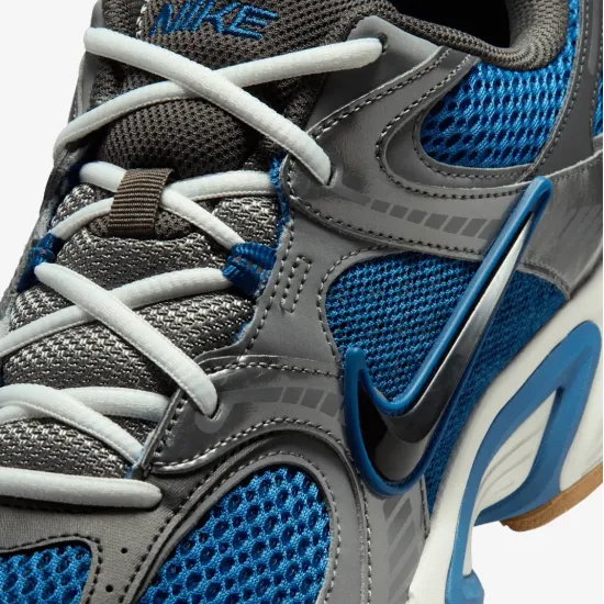 Кросівки Nike V5 RNR HJ5228-401