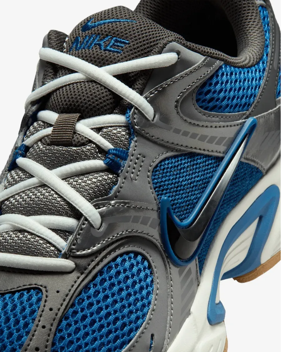 Кросівки Nike V5 RNR HJ5228-401