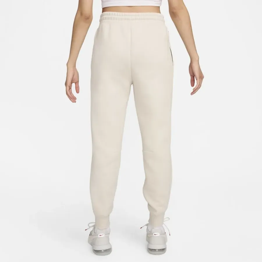 Штани Nike Sportswear Tech Fleece HJ5479-104