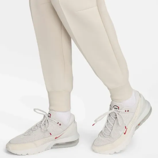 Штани Nike Sportswear Tech Fleece HJ5479-104