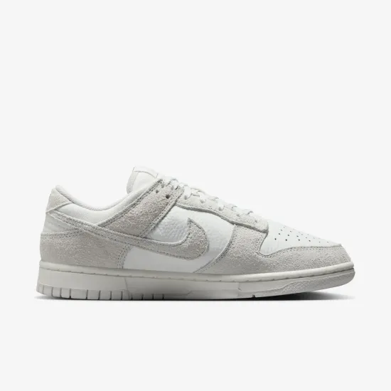 Кросівки Nike Dunk Low HJ5777-100