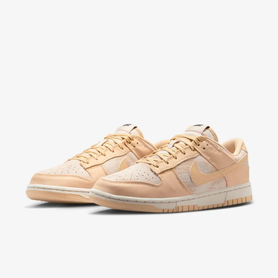Кросівки Nike Dunk Low HJ5777-101