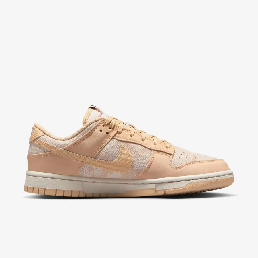 Кросівки Nike Dunk Low HJ5777-101