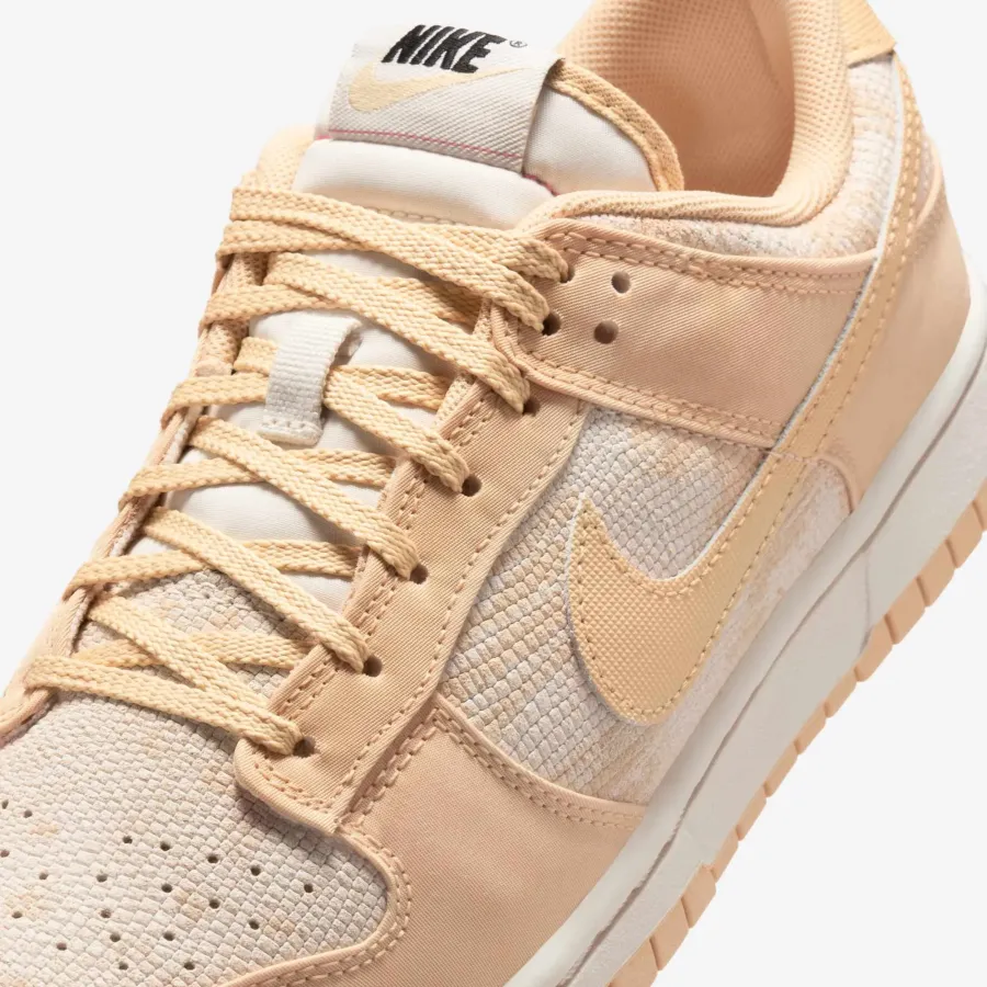 Кросівки Nike Dunk Low HJ5777-101