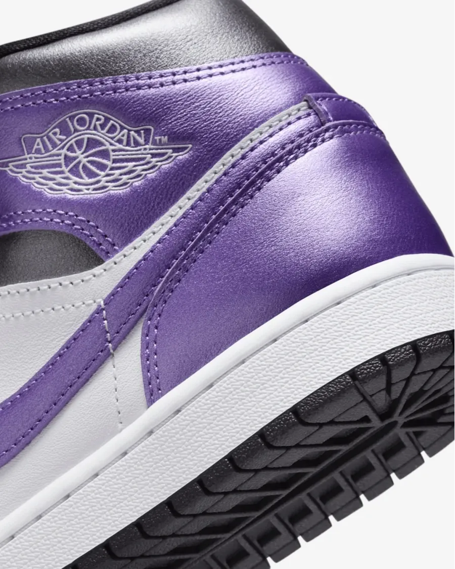 Кросівки Nike Air Jordan 1 Mid SE HJ5911-105