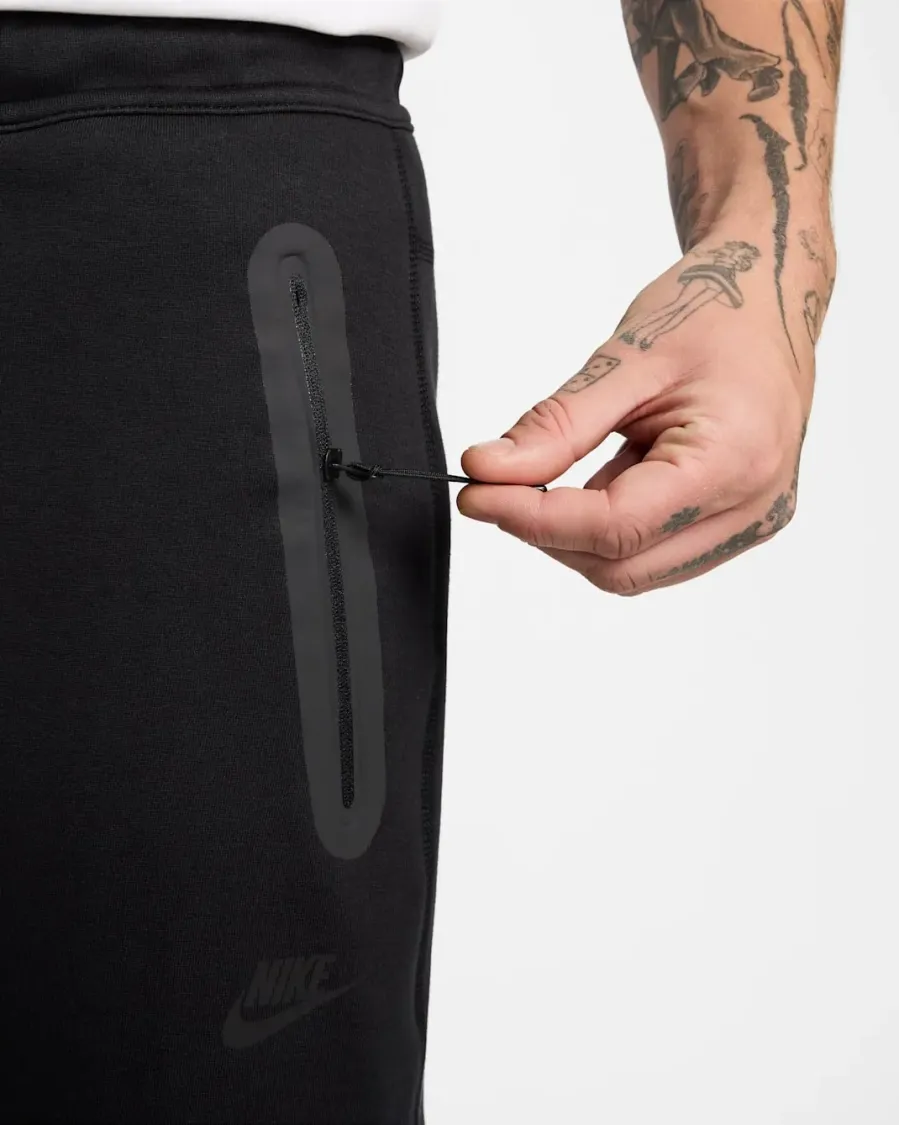Штани Nike Tech Fleece Open-Hem HJ6533-010