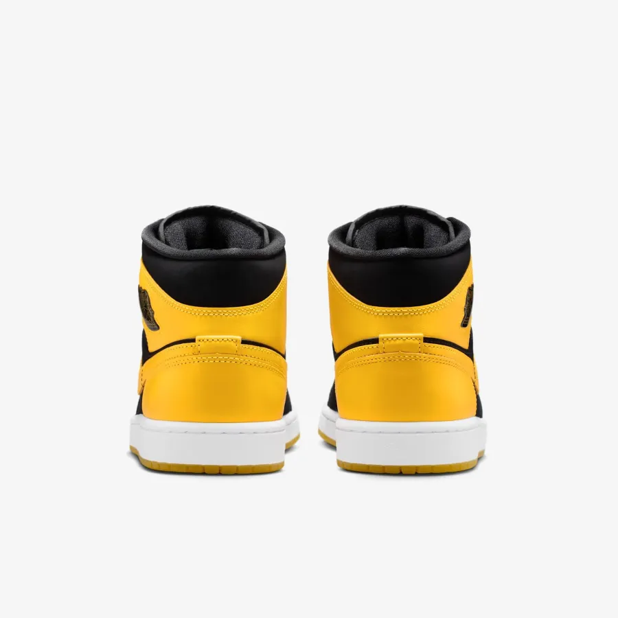 Кросівки Nike Air Jordan 1 Mid SE New Love HJ6654-071