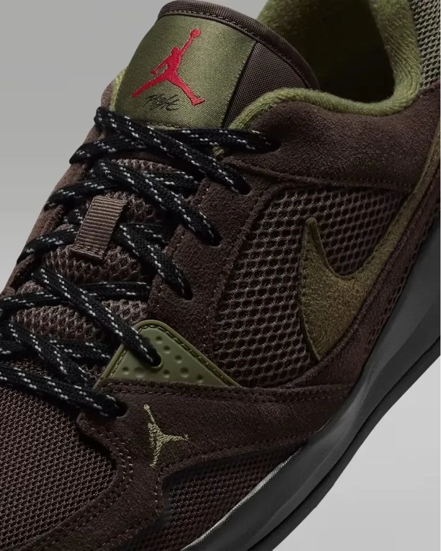 Кросівки Nike Air Jordan CMFT Era HJ6777-200