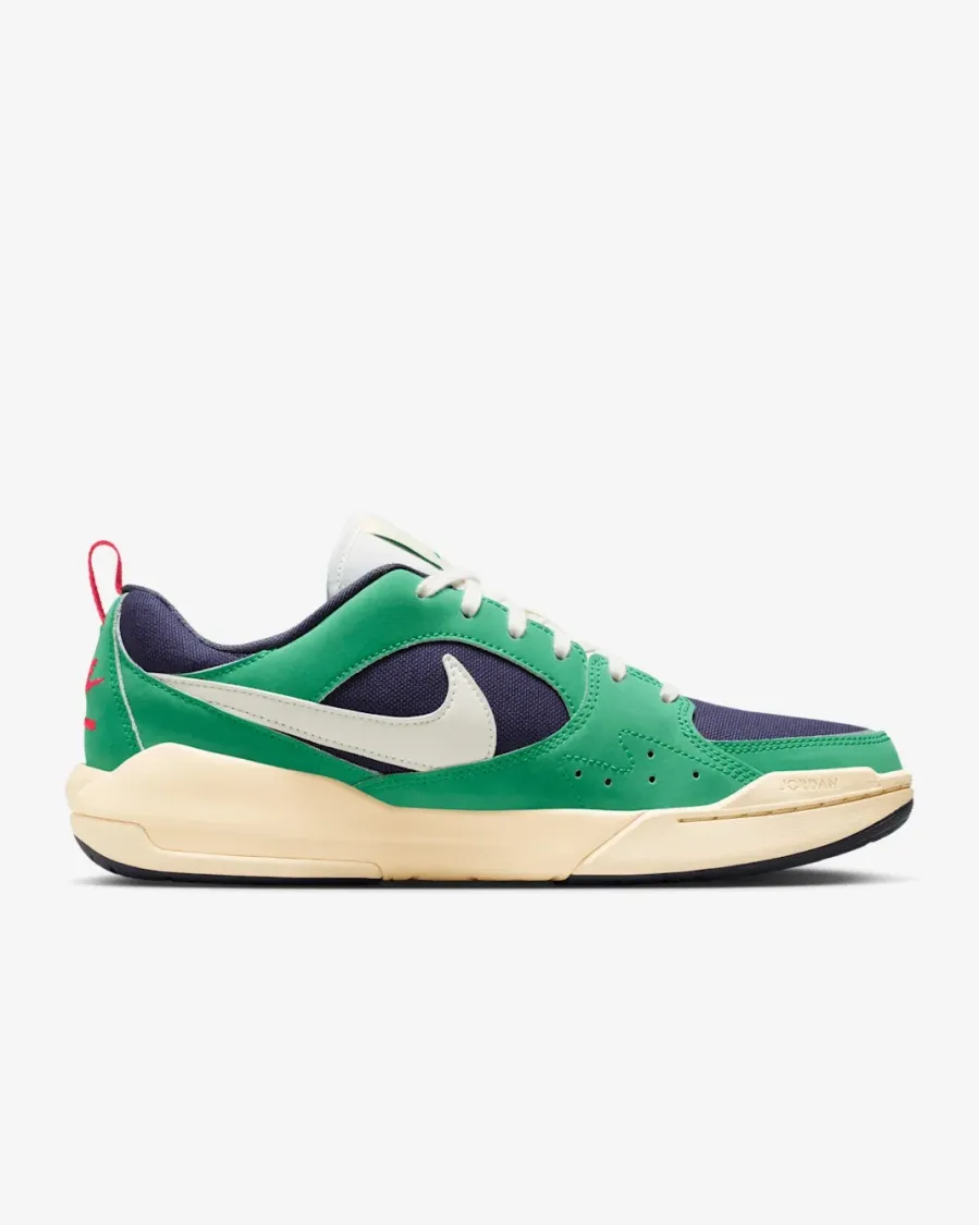 Кросівки Nike Air Jordan CMFT Era HJ6777-400