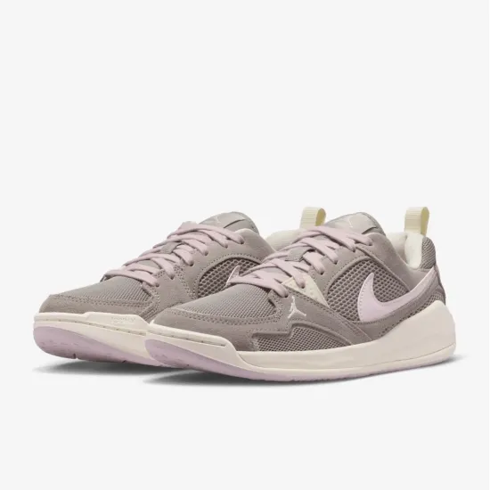 Кросівки Nike Air Jordan CMFT Era HJ6778-001