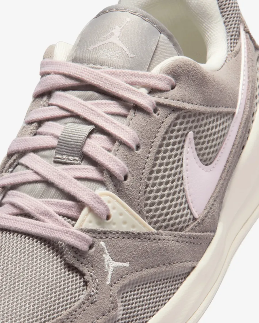 Кросівки Nike Air Jordan CMFT Era HJ6778-001