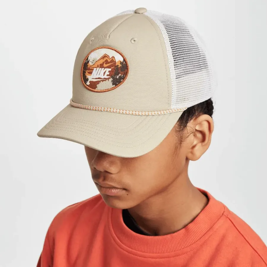 Кепка Nike Rise Structured Outdoor Trucker Cap HJ7170-253