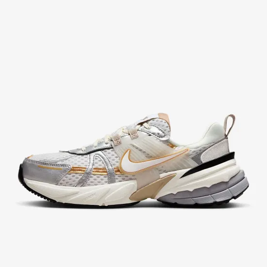 Кросівки Nike V2K Run HJ7245-100