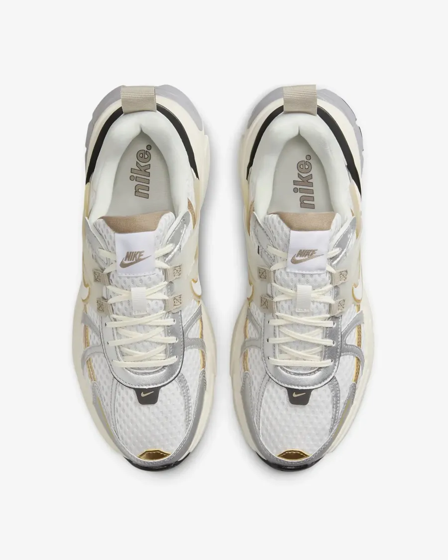 Кросівки Nike V2K Run HJ7245-100