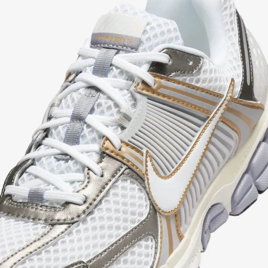Кросівки Nike Zoom Vomero 5 HJ7247-099