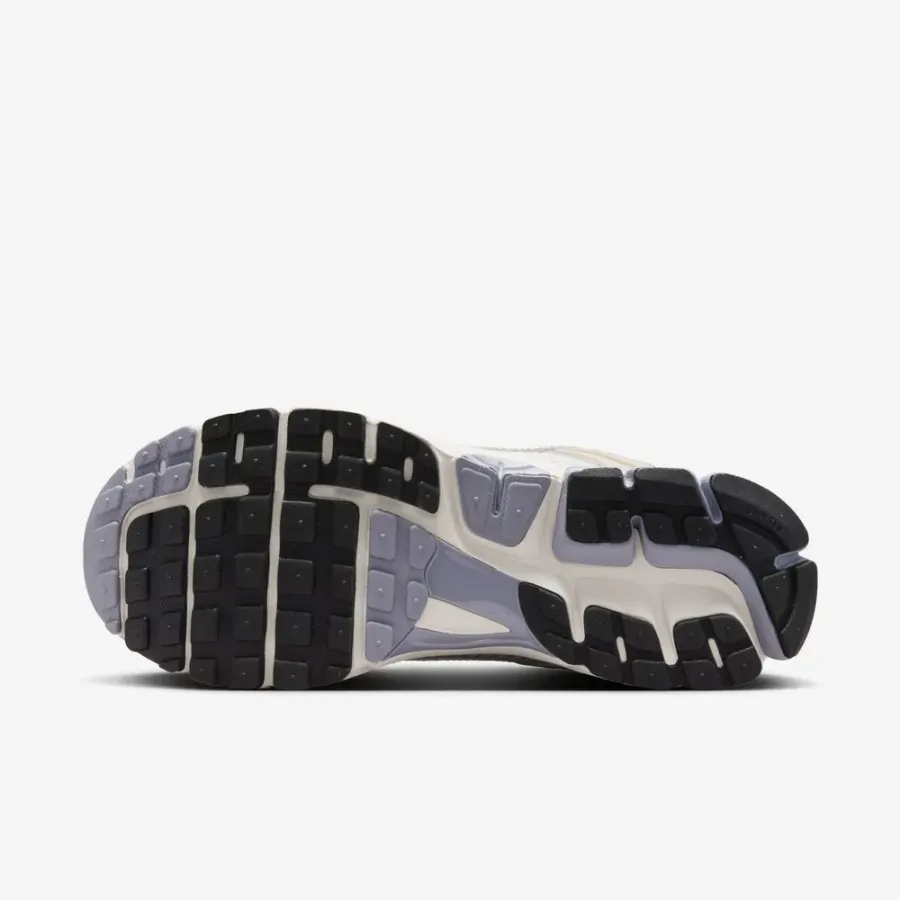 Кросівки Nike Zoom Vomero 5 HJ7247-099