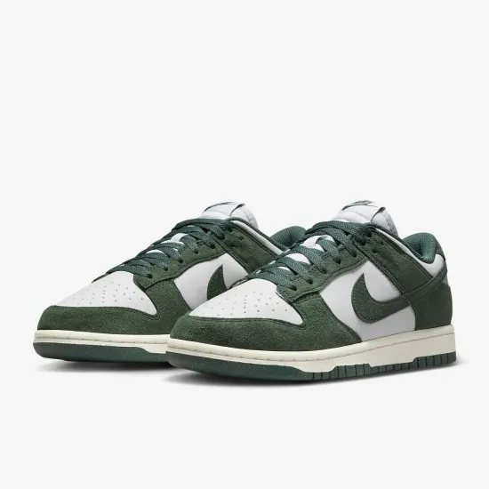 Кросівки Nike Dunk Low Next Nature HJ7673-002
