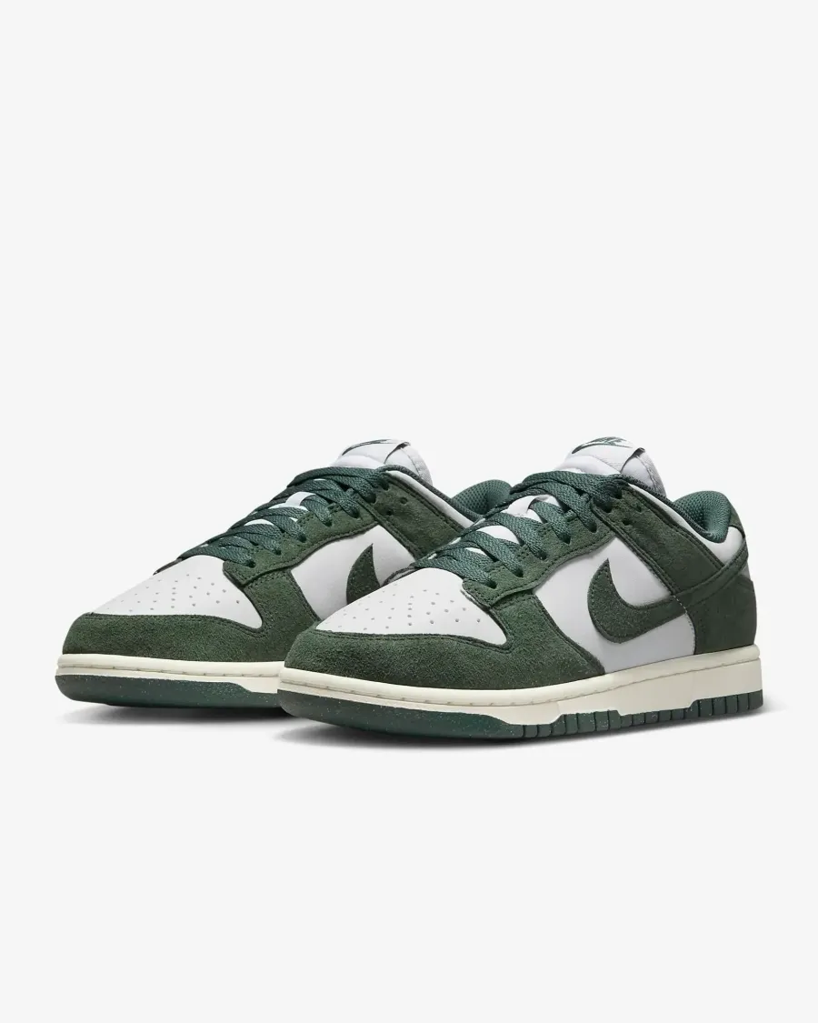 Кросівки Nike Dunk Low Next Nature HJ7673-002