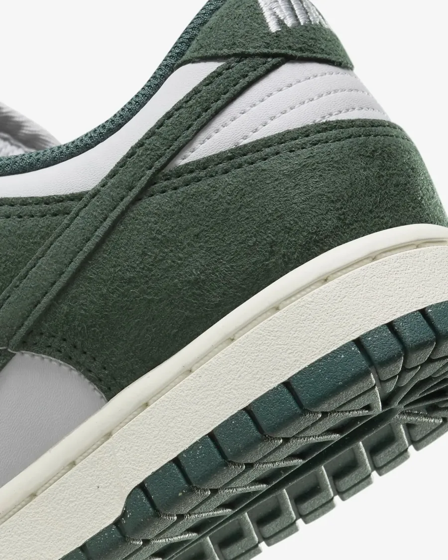 Кросівки Nike Dunk Low Next Nature HJ7673-002